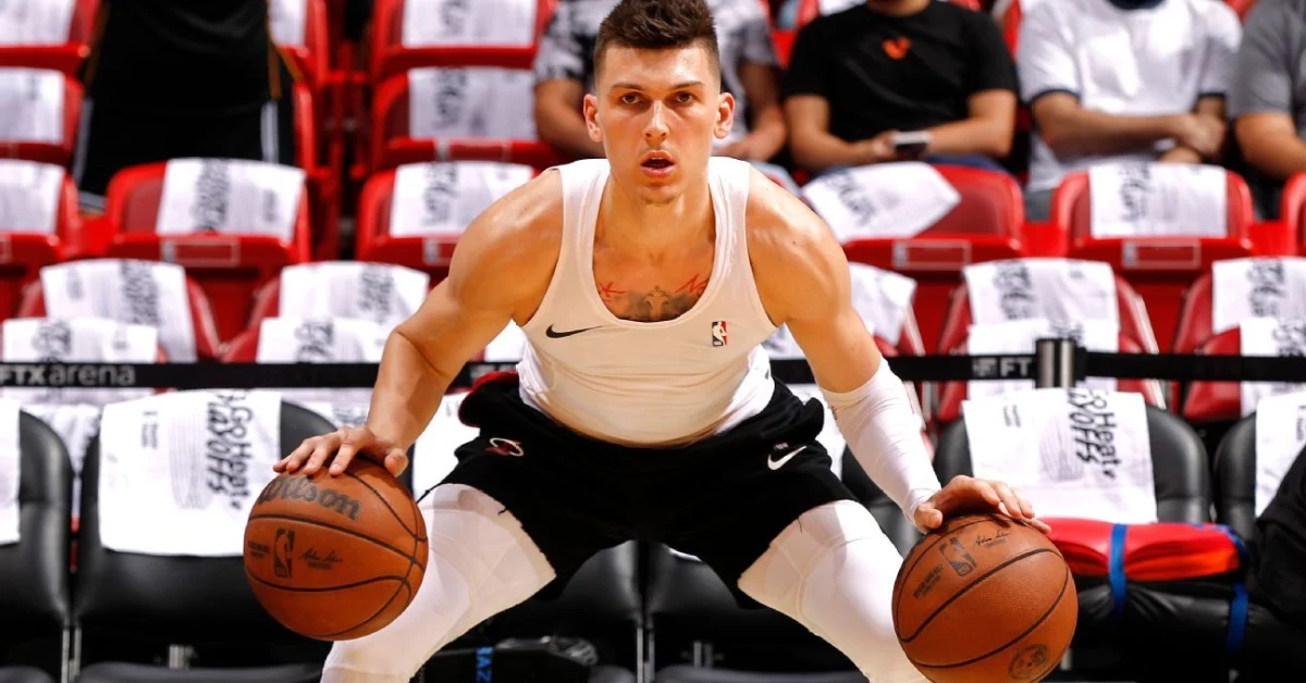  Taylor Herro Injury